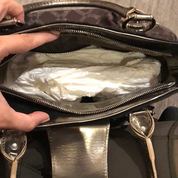 VERSACE SHOULDER BAG - Picture 8 of 8